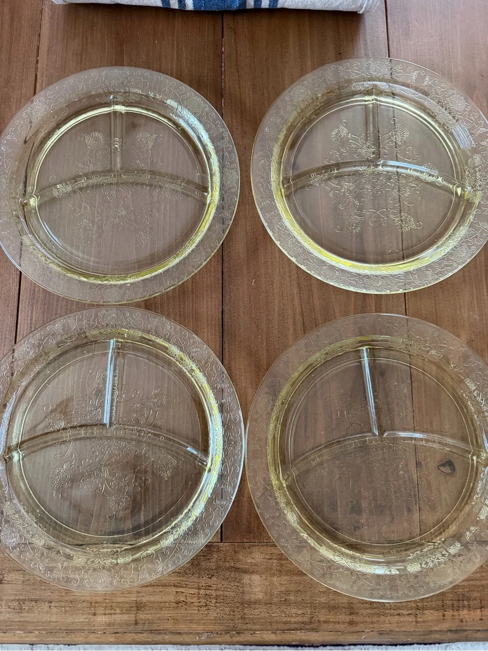 4 Topaz Yellow Depression Glass Divided Grill Plates 10.5” Floral Etched Lunch